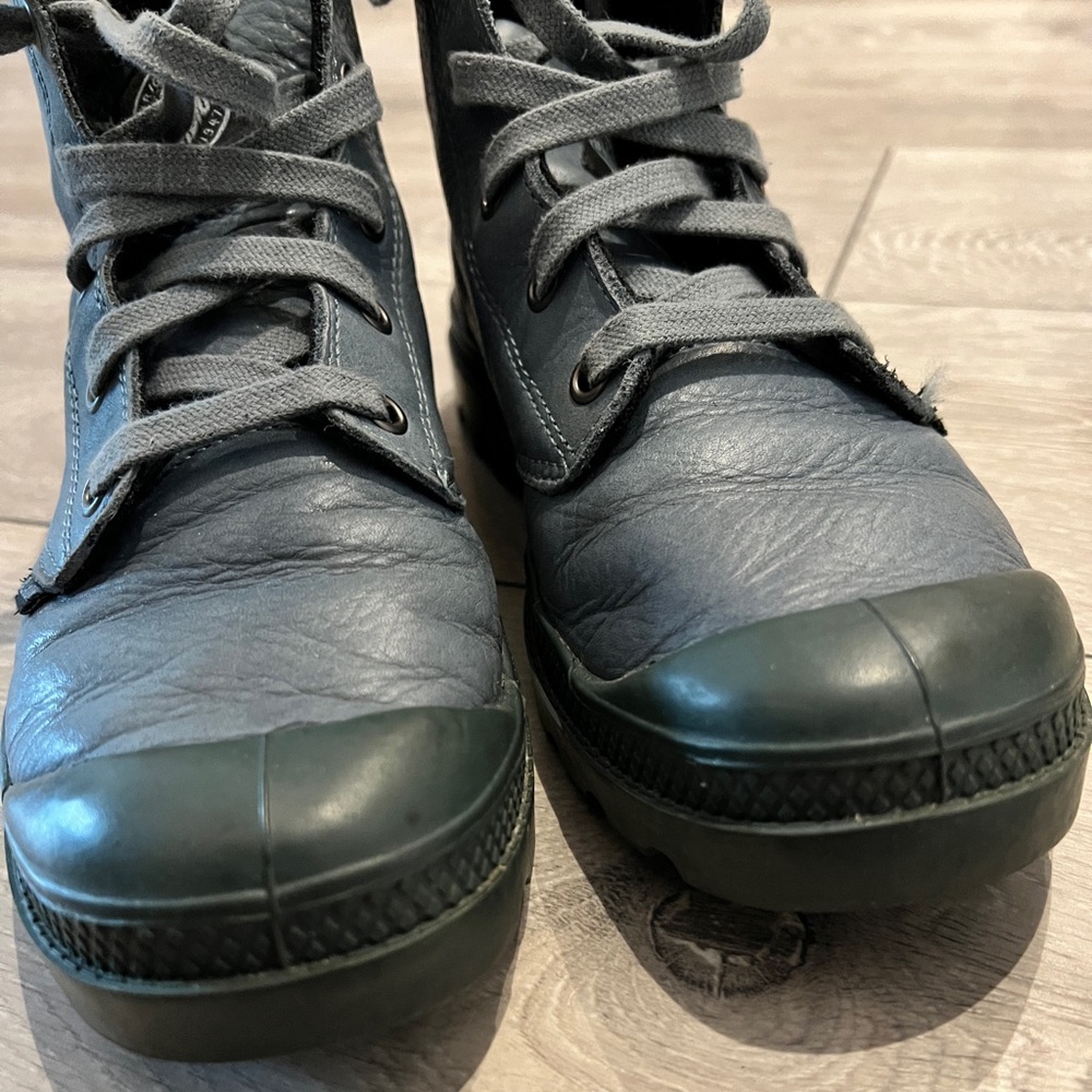 Palladium womens leather boots (USED) - Picture 15 of 16